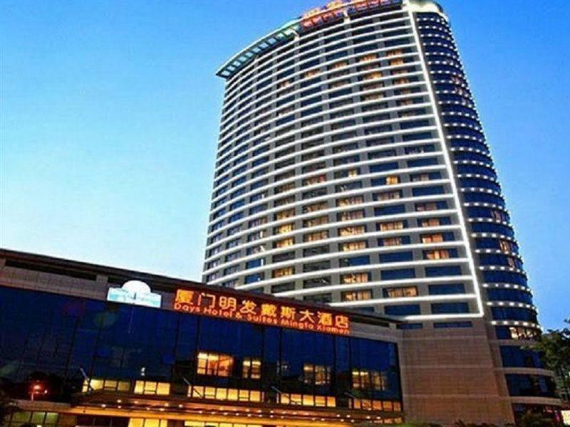 Days Hotel And Suites Mingfa Xiamen Exterior photo
